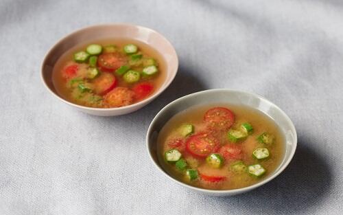 小　ミニトマトとオクラのみそスープ.jpg