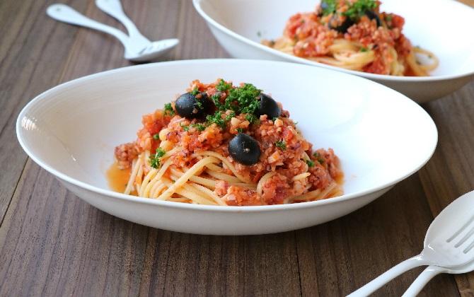 神田さん家の 鰹だしがやさしい たこのラグーソースパスタ