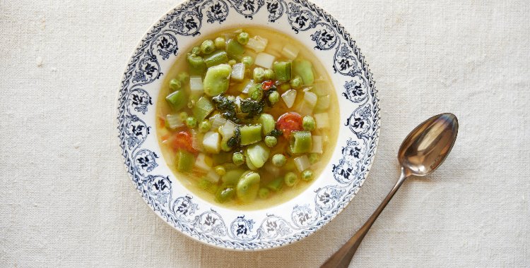 春野菜のだしピストゥスープ