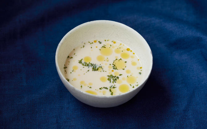 5分でできる冷製スープ 豆乳の和風ビシソワーズ