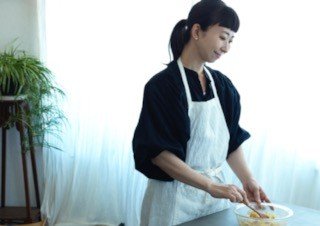 真藤舞衣子様プロフィール写真.jpg