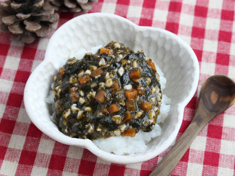 海苔と納豆のくたくた煮(ごはんと一緒).JPGのサムネイル画像